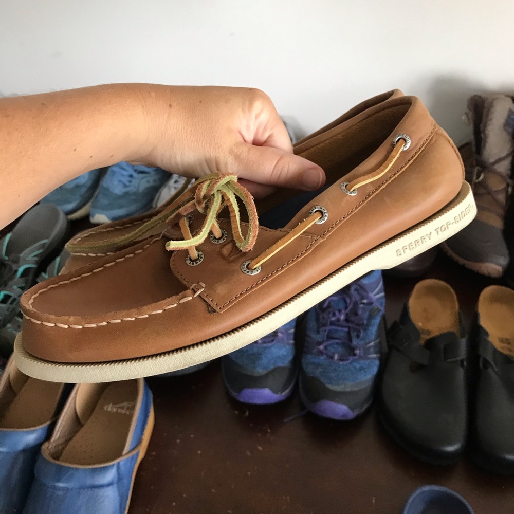 Authentic Original Leather Boat Shoe, Men's Size 8